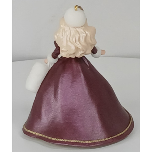 1996 Hallmark Holiday Barbie Collector's Series Ornament - Picture 6 of 8